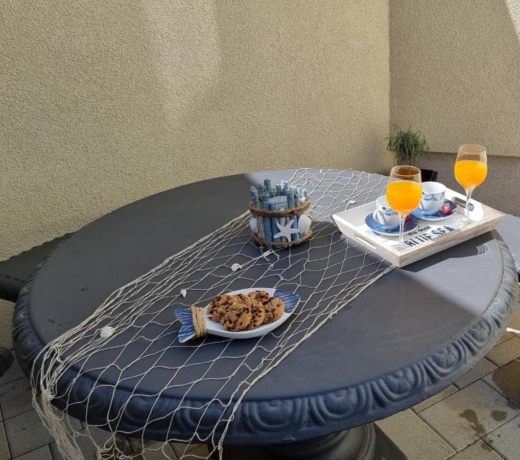 Two Stars - Villa Sunce Сень Экстерьер фото
