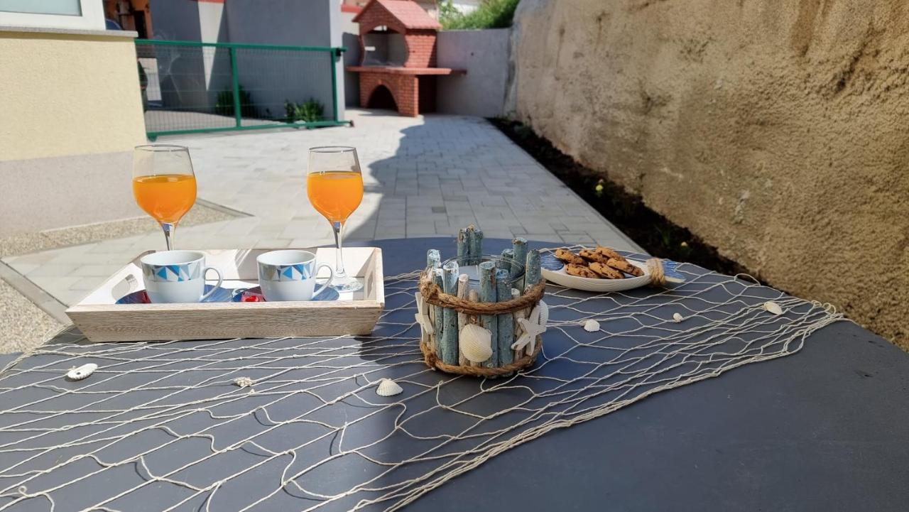 Two Stars - Villa Sunce Сень Экстерьер фото